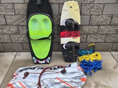 Connelly Charger 119 Youth Wakeboard, Kneeboard, Airhead Inflatable Towable & Ropes Bundle.