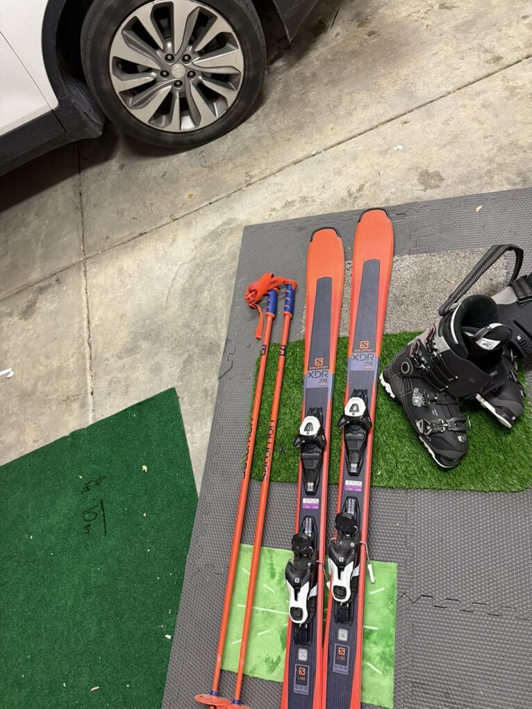 Skis