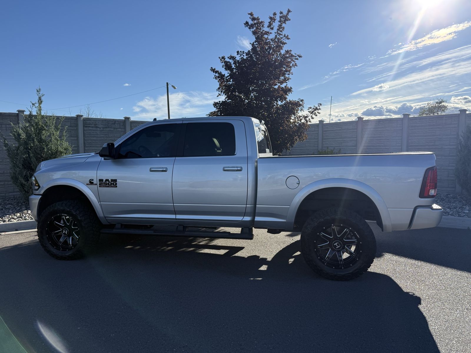 2017 Ram 2500 Laramie Crew Cab 4x4 with 6.7L Cummins Diesel