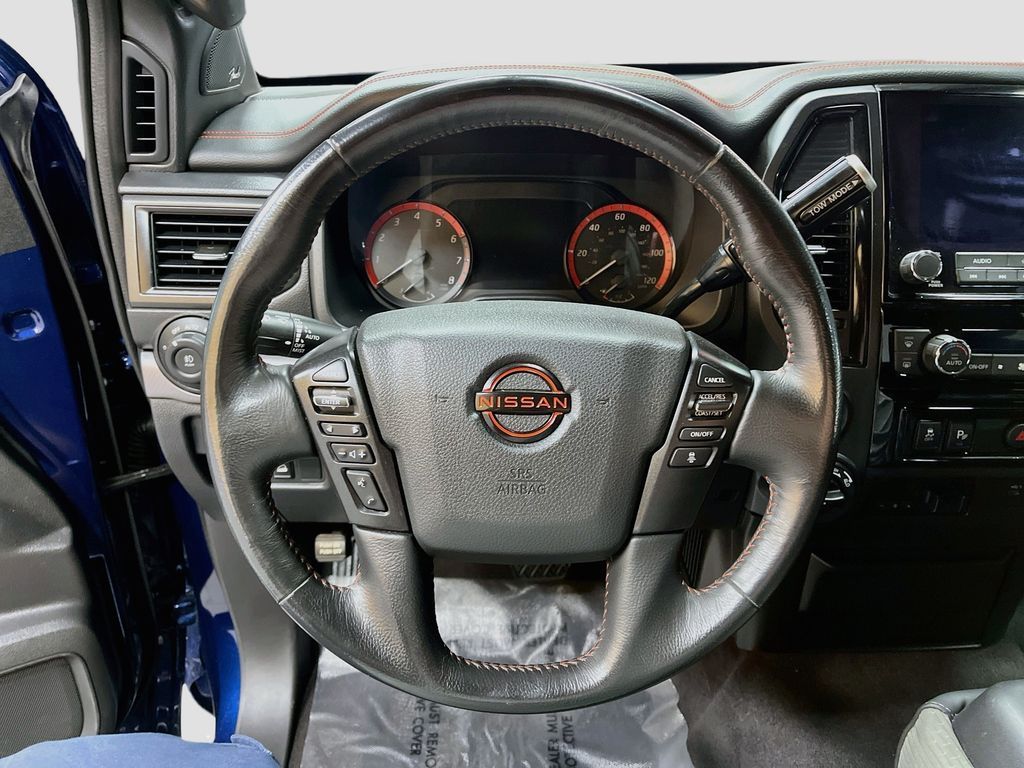 Main image 11