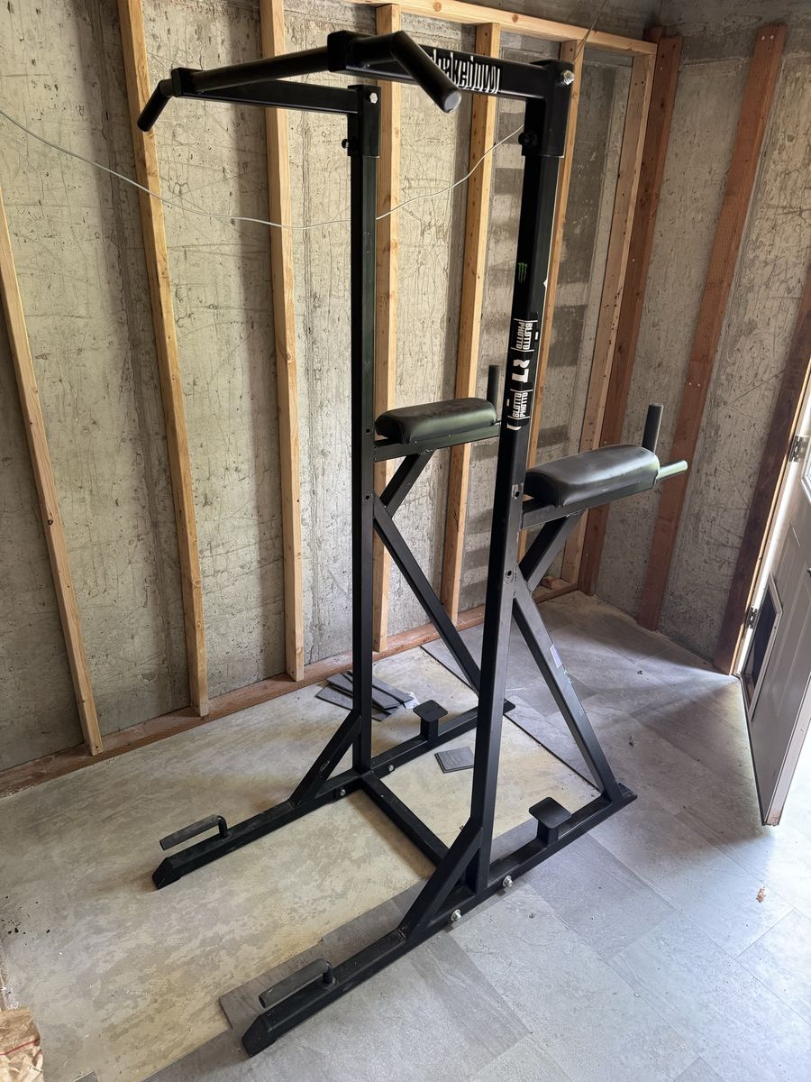 Custom strength training piece