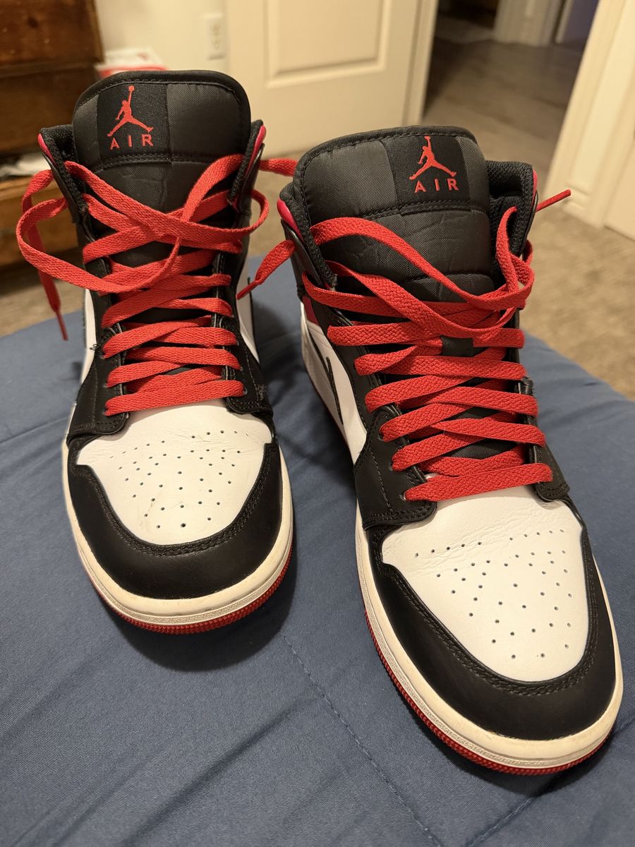 Air Jordan 1 Mid Black White Red - Size 10.5