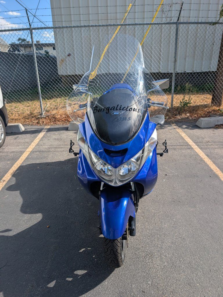 Suzuki Burgman 400