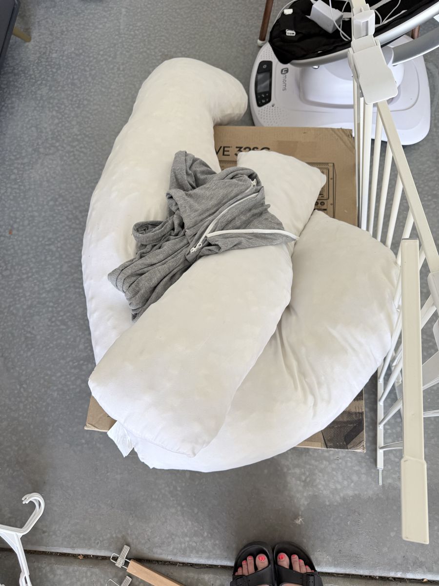 Main image 3