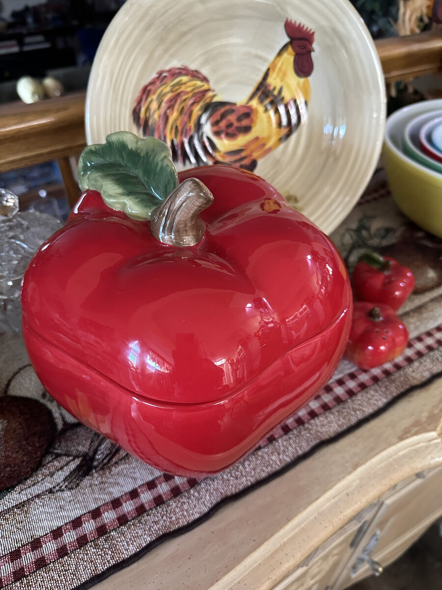 Vintage 1990s Red Apple Cookie Jar, with apple Salt-n-Pepper Shakers