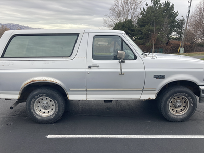 1996 Ford Bronco XLT