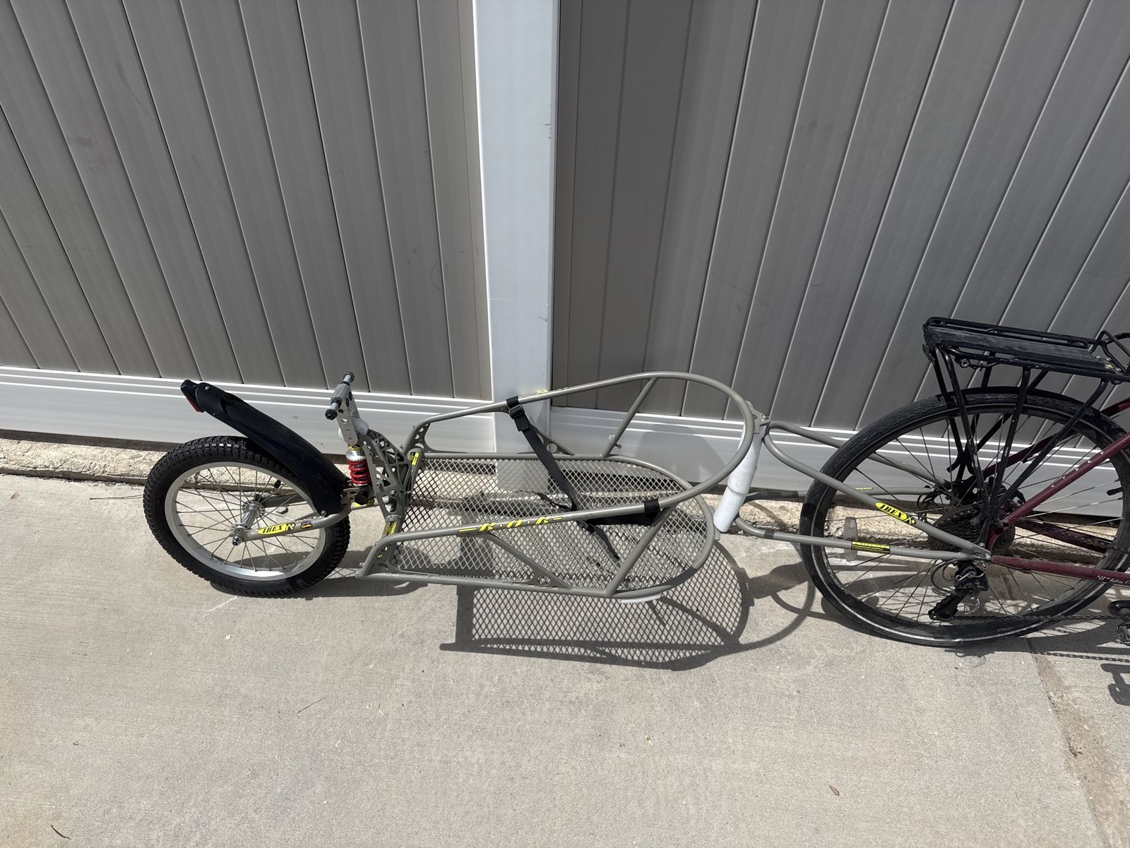 IBEX B.O.B bike trailer