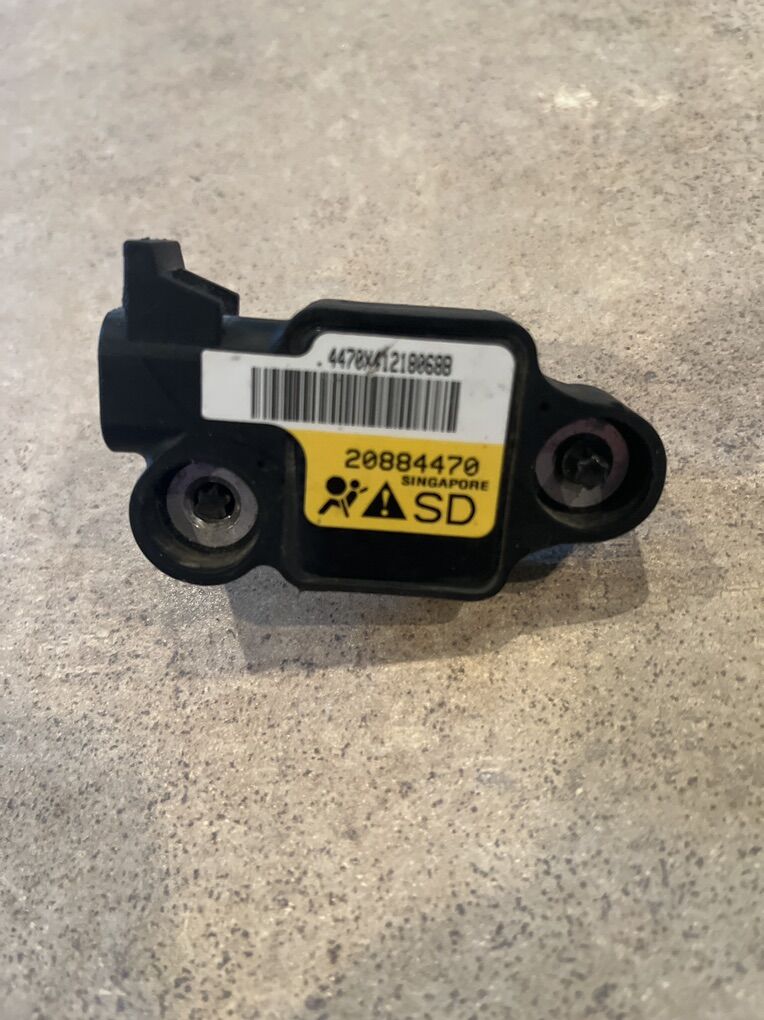 DOOR Sensor 20884470 OEM Cadillac Chevrolet