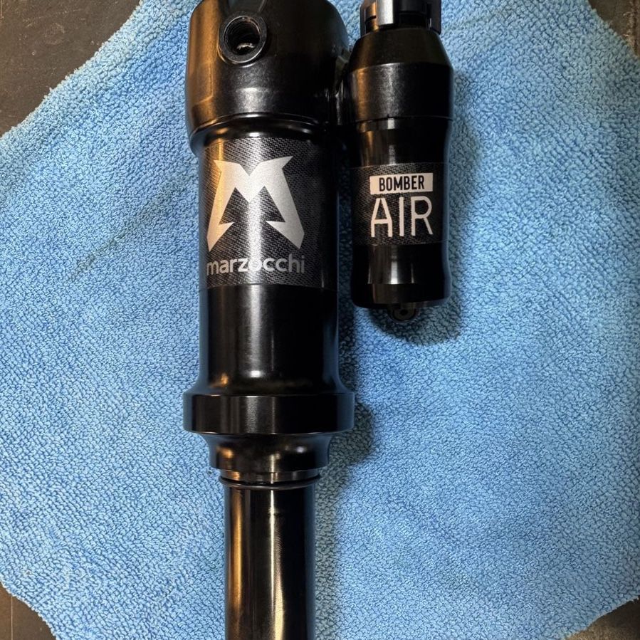 Marzocchi Bomber Air 205x57.5 Trunnion