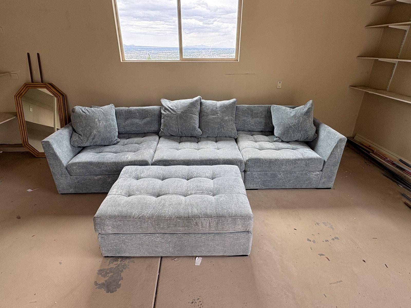 Blue Denim Wash 100% Polyester fabric 4 piece modular sectional $1000 cash/venmo in Draper