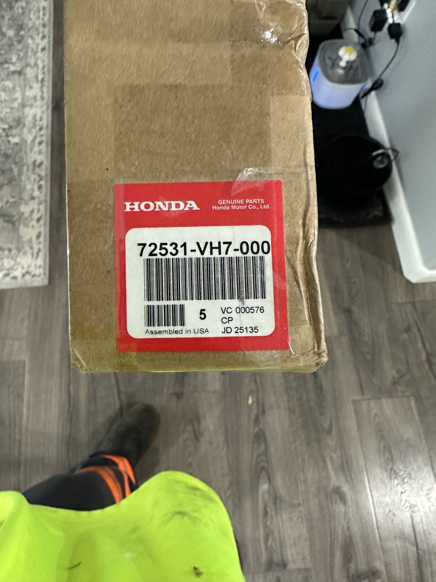 Honda 72531-VH7-000 Genuine OEM Lawn Mower Blade Set - Twin Blade, Made in USA