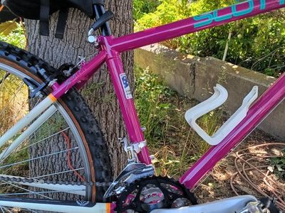 New condition all original components. Scott MTB.