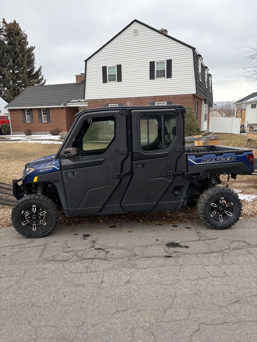 2021 Ranger Crew 1000