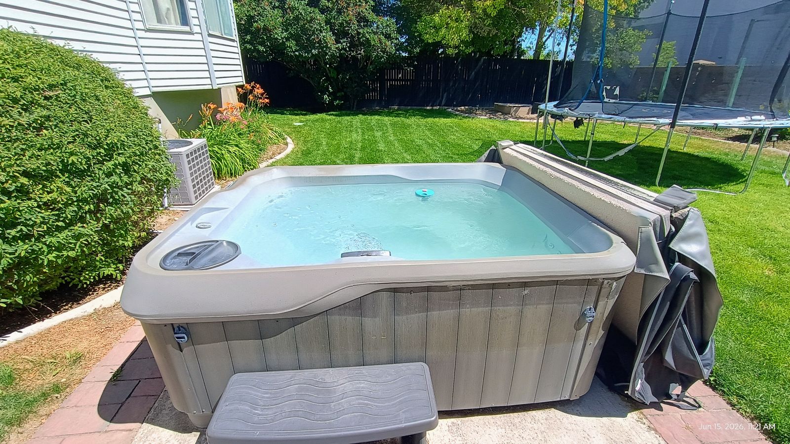 Aquaterra 4 Person Jetted Hot Tub