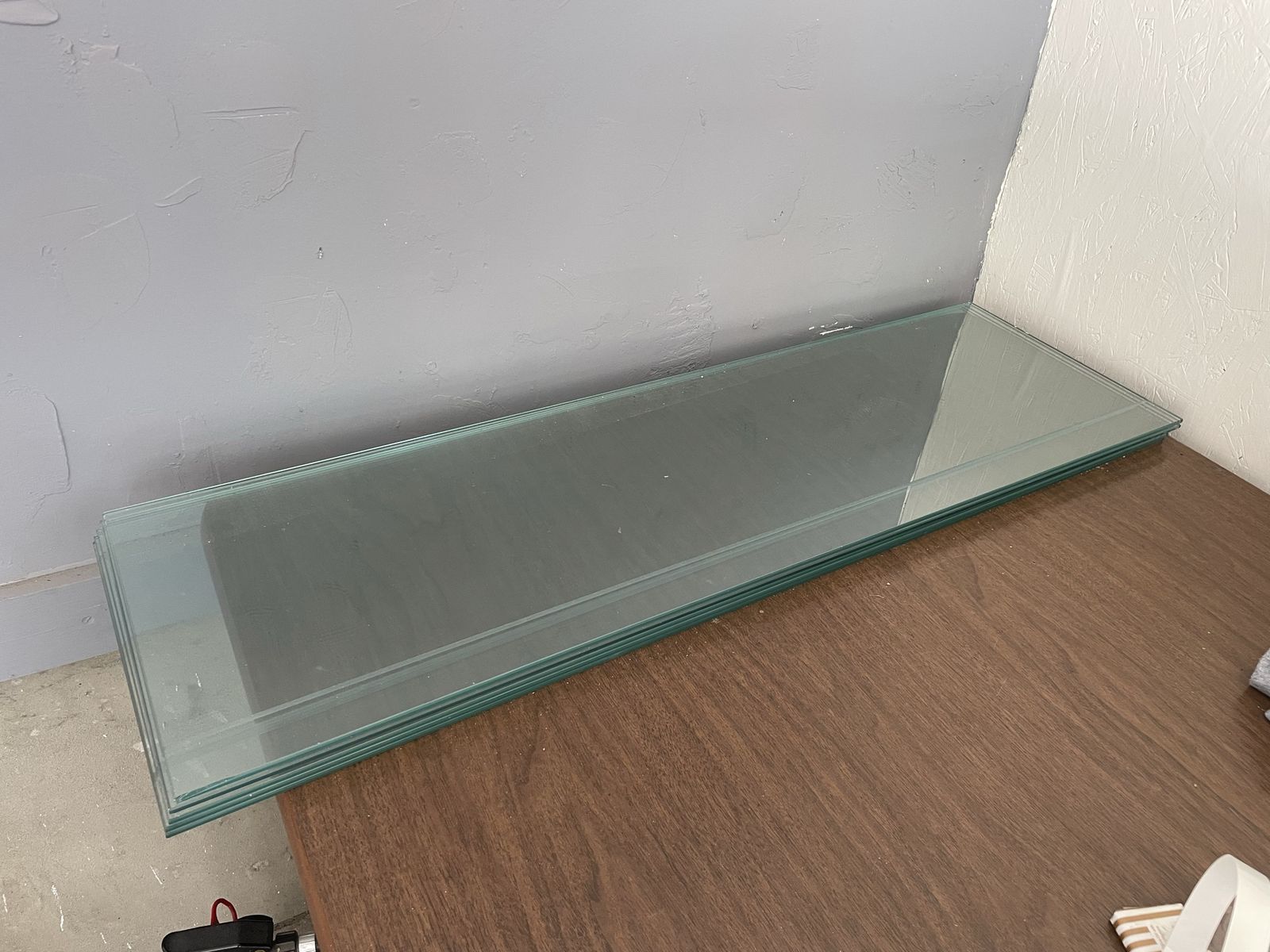 Main image 3