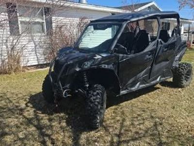 2023 Can-Am Maverick Sport 1000r