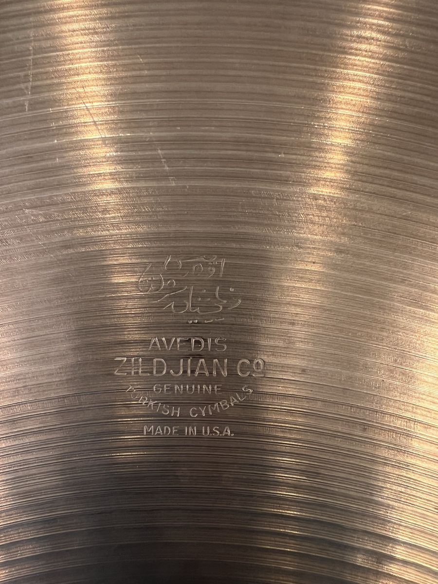 Main image 3