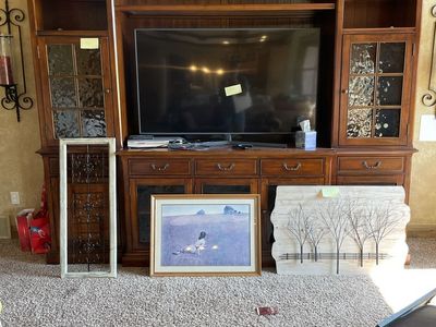 Tv stand