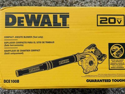 DeWalt Compact Leaf Blower (NEW!)
