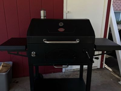 Char-griller Charcoal grill