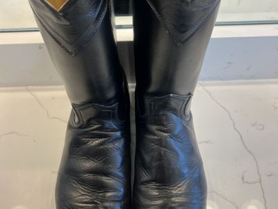 Vintage Diamond J Black Boots