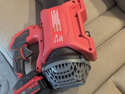 Battery powered blower