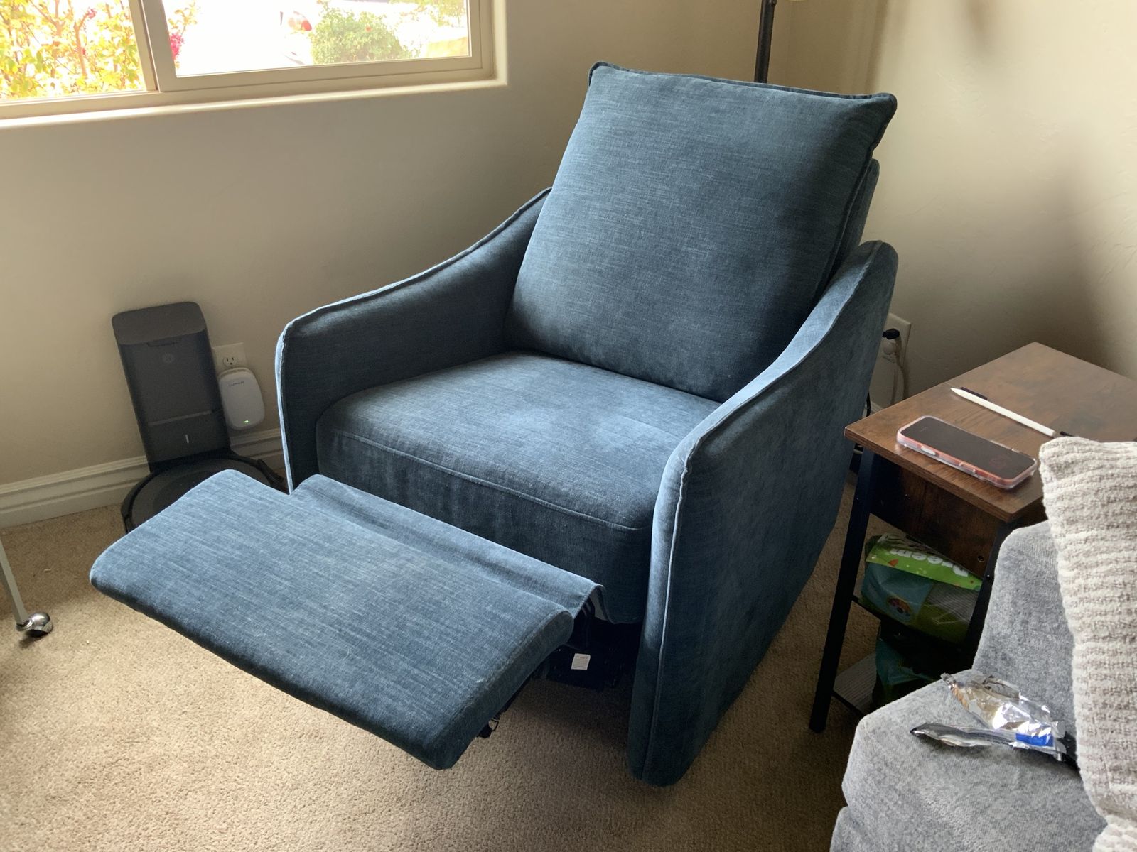 Swivel Power Recliner