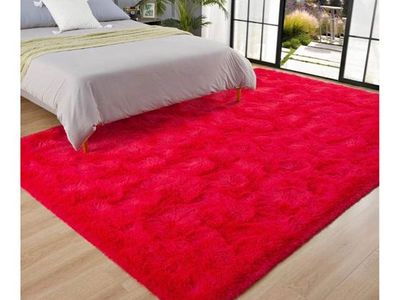 AROGAN fluffy red rug