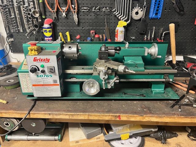 Grizzly G0765 Metal Lathe