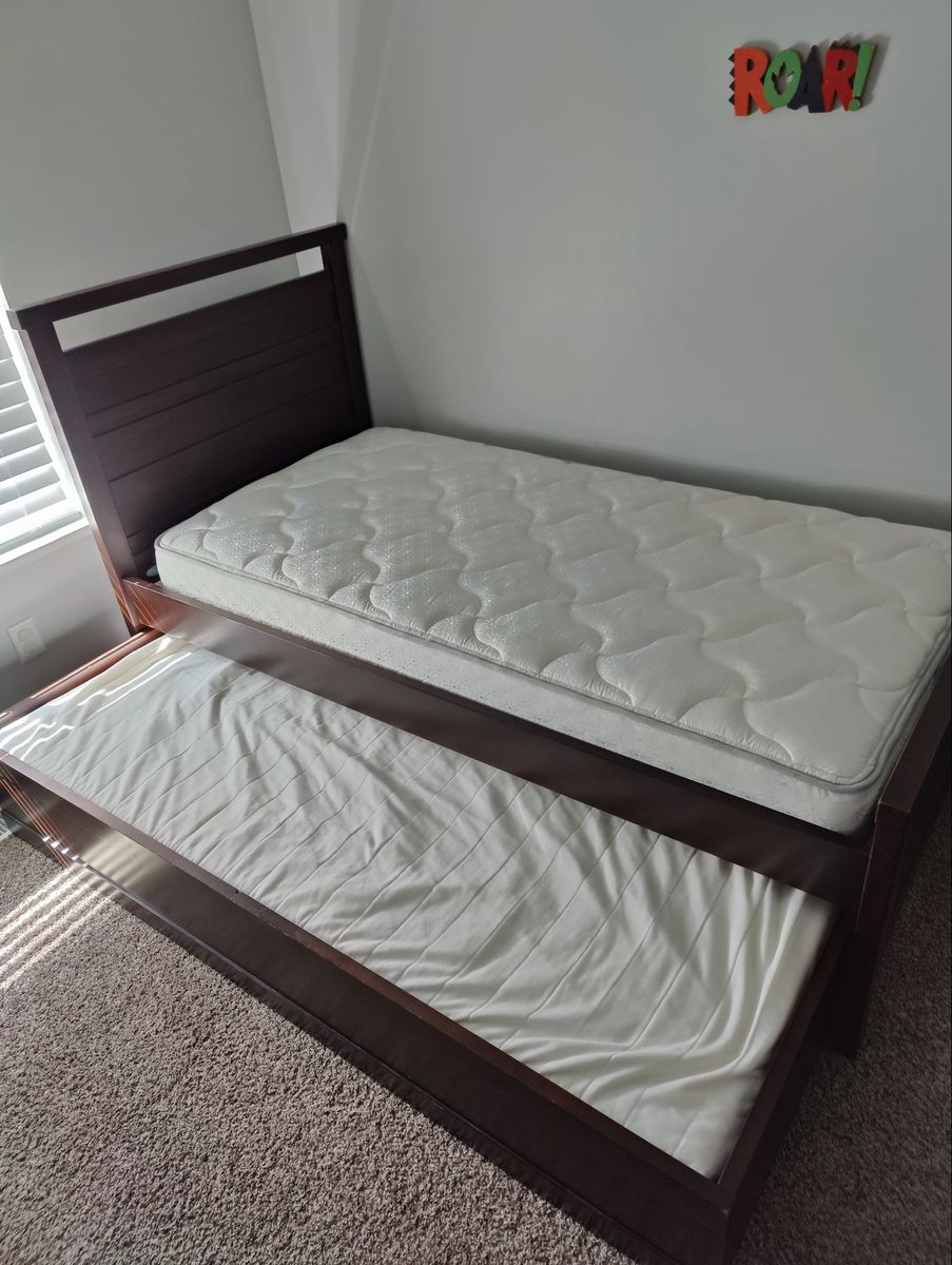 Twin Dark brown trundle bed