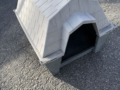 Dog House