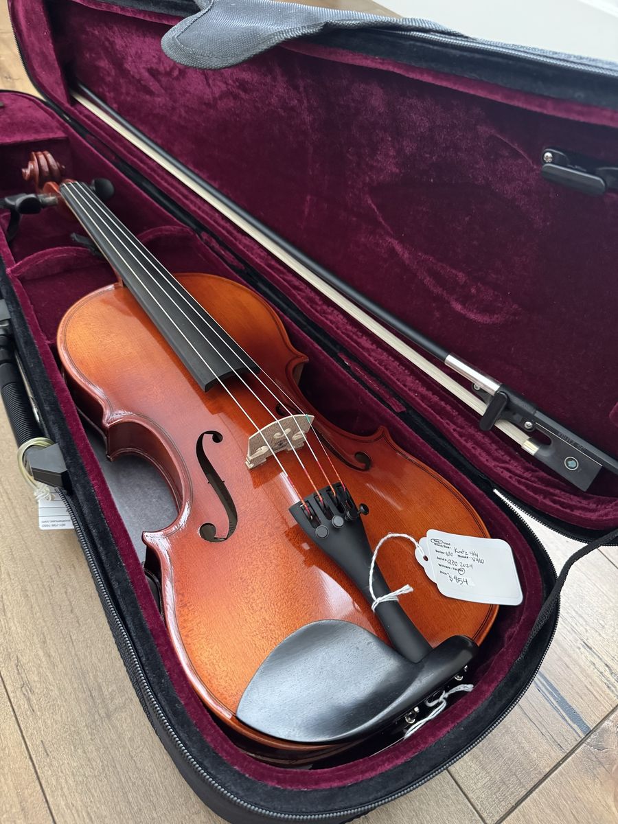 NEW Kurtz 100 Series Violin. Brand New. Never Been Played.