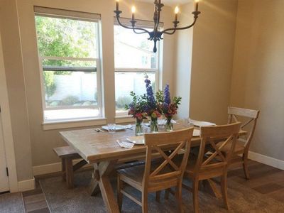 Pottery Barn Toscana Extendable Dining Table, Bench & 6 Chairs Seadrift