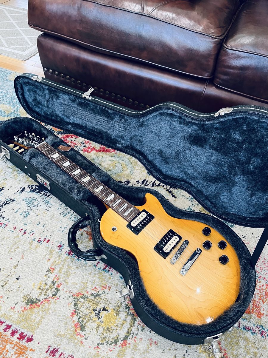 Nice 2019 Gibson Les Paul Studio Honeyburst Solid Body Electric Guitar