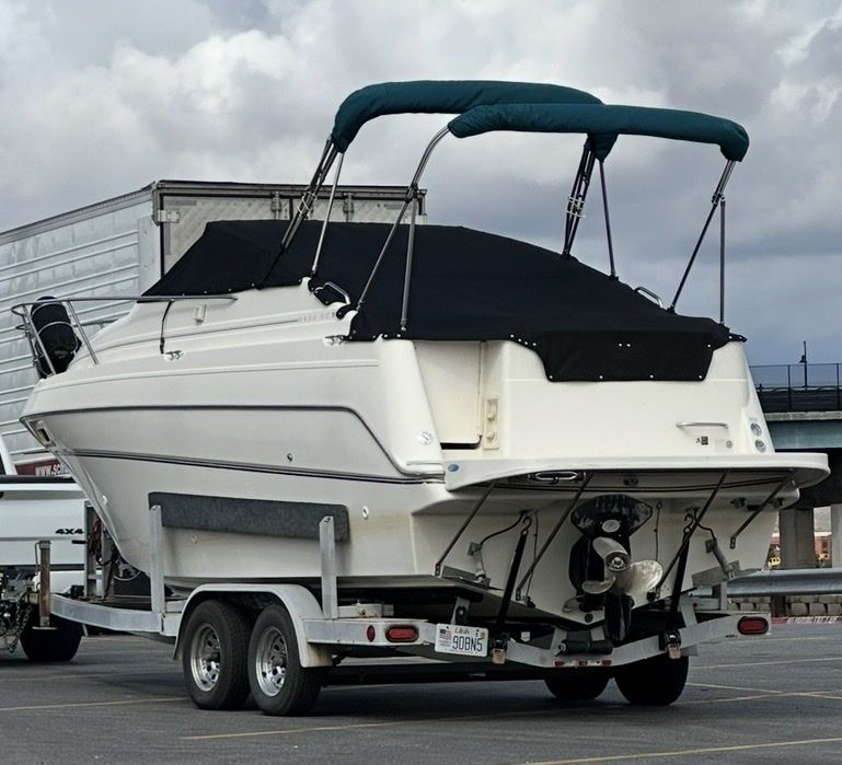 1996 Maxum 2400 SCR