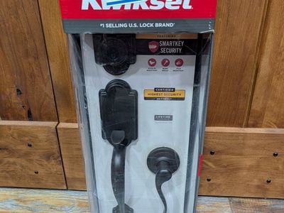 Kwikset Arlington Venetian Bronze Door Handle set