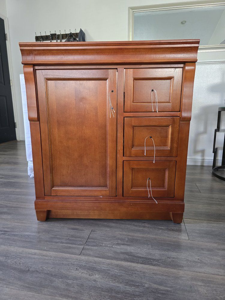 Bathroom vanity