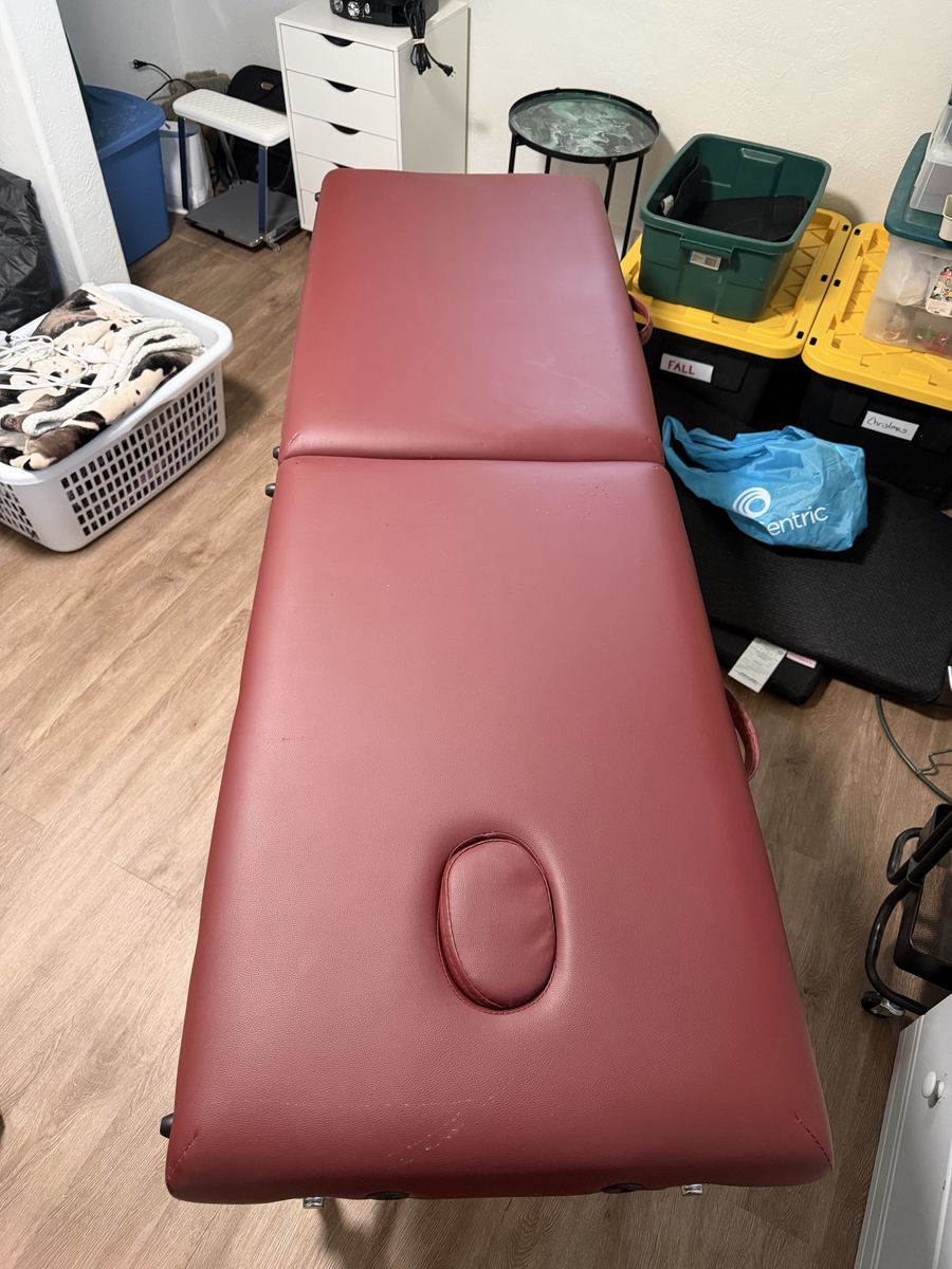 Massage table