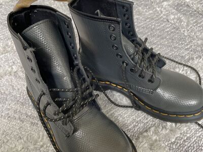 Dr. Martens 1460 Gunmetal Grey Vegan Boots Size 5