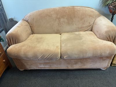 Loveseat