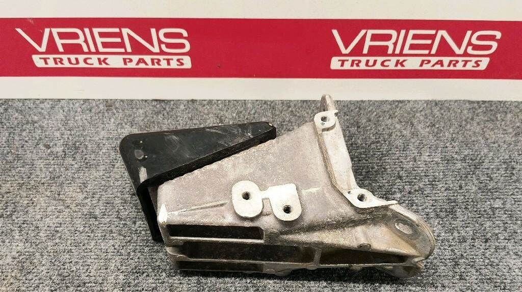 Kenworth T680 Hood Part