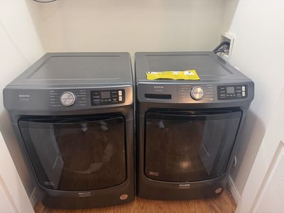 Maytag Pet Pro System Top Load Washer & Dryer Set - Gray, Excellent Condition