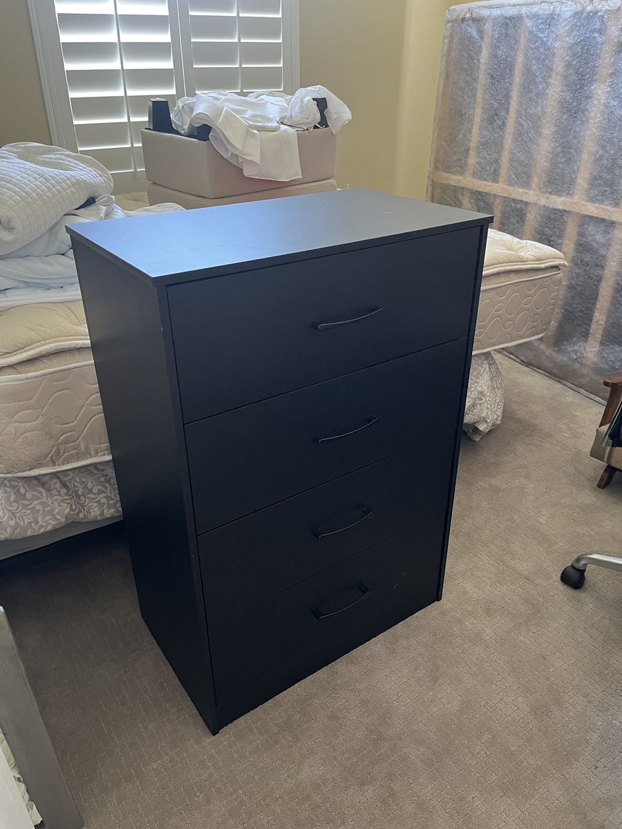 4 Drawer Dresser