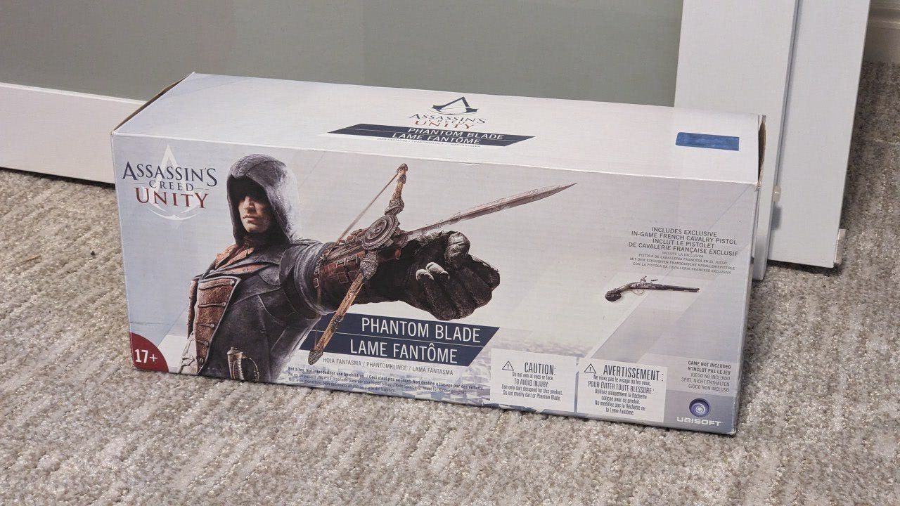 Ubisoft Assassin's Creed Unity Phantom Blade Cosplay Prop Replica in Box