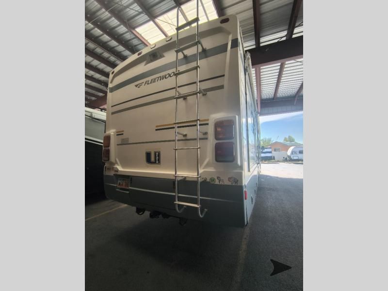 2005 BOUNDER Bounder 35E