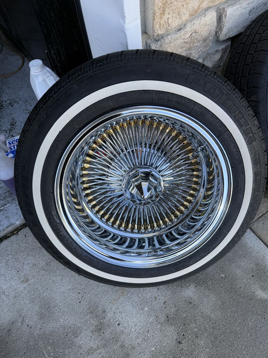 14” 100 spokes wire wheels with gold nippes no knock off tool and no hammer
