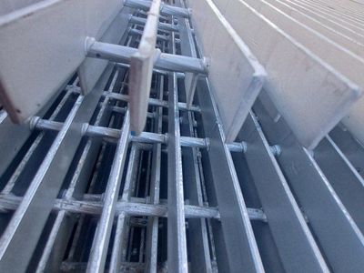 3 pieces. bar grate. 29 in wide.