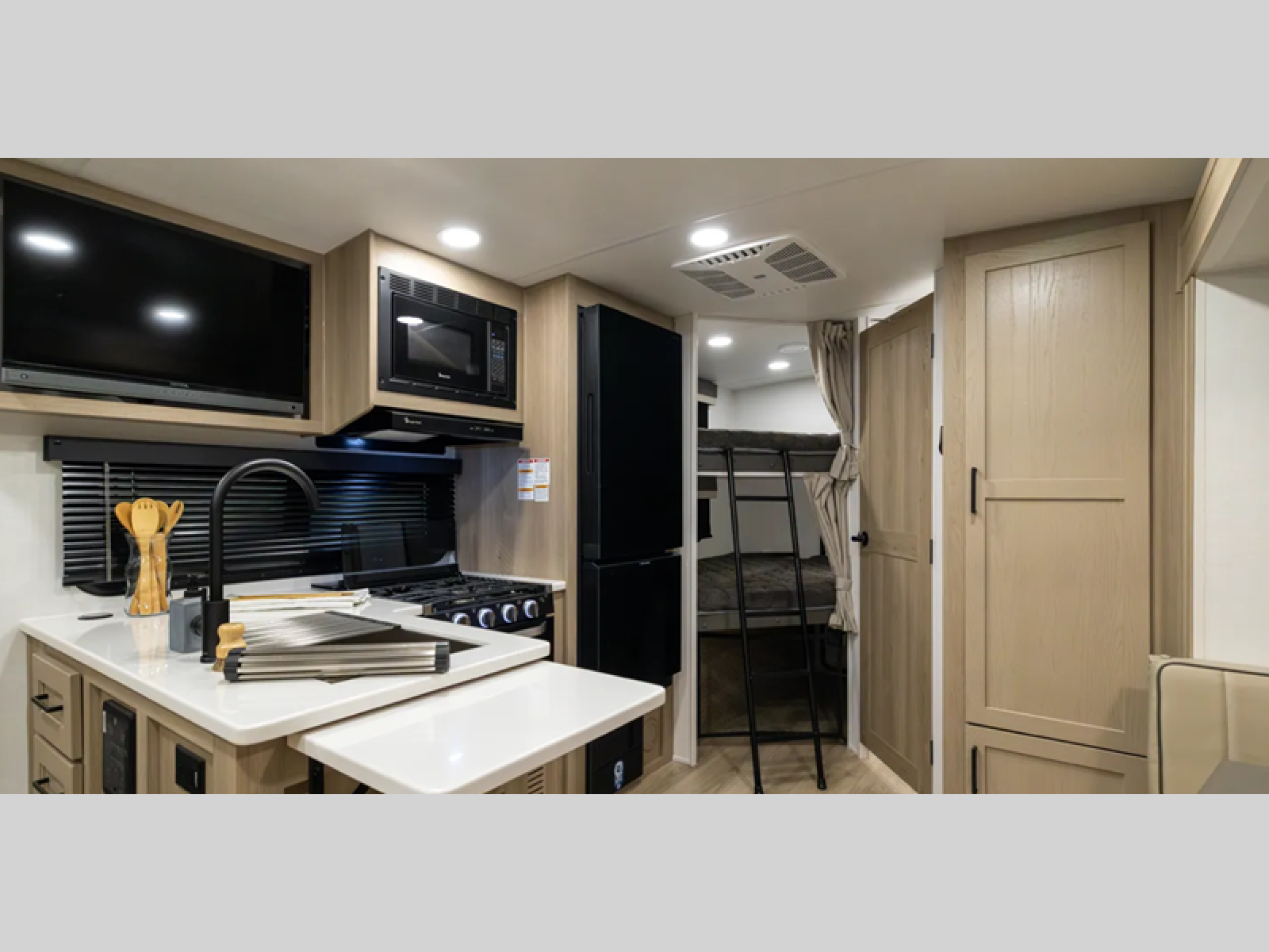 New 2026 Forest River RV Rockwood Mini Lite 2509S