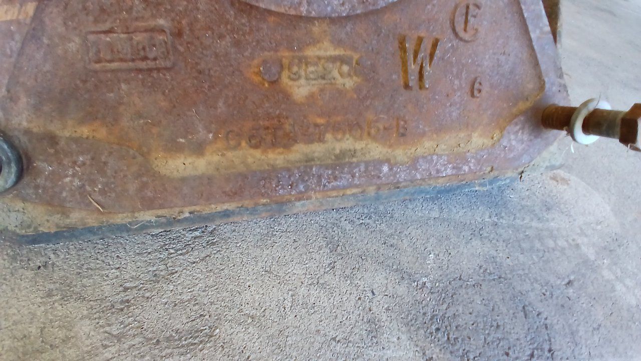 Main image 12
