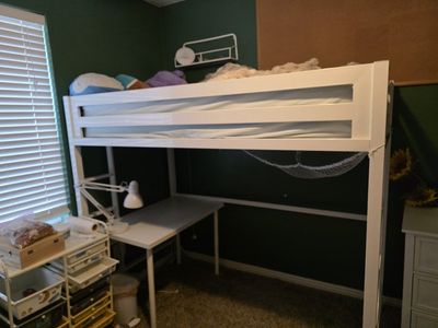 loft bed